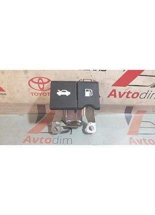 Ручка открывания лючка бензобака и капота rhd 846104ea0a nissan juke 2013 дизель