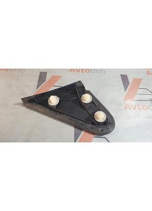 Молдинг переднего правого крыла 6011742020 toyota rav 4 12-15 дизель