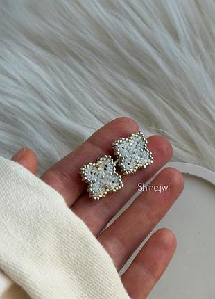 Сережки пусети з бісеру van cleef срібні ван кліф