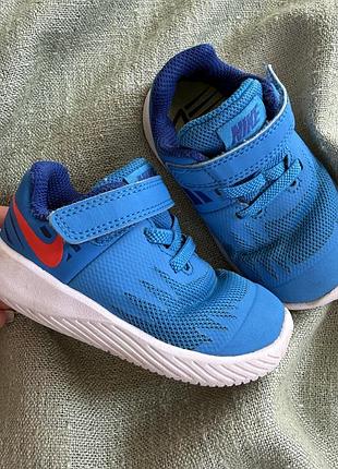 Кросівки nike оригинал р.21