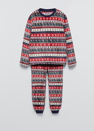 Плюшевая пижама zara,5-6р