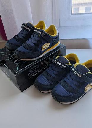 Кроссовки skechers