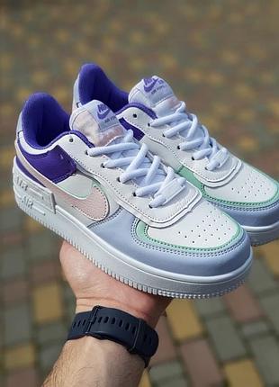 Жіночі кросівки розпродаж nike air force 1 shadow білі з бузковим з бірюзою