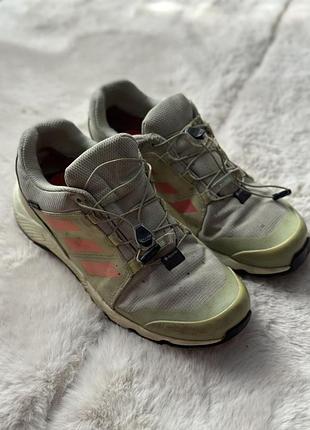 Кросівки adidas