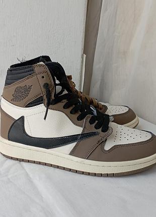 Высокие кроссовки nike jordan
