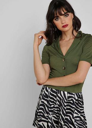 Короткая летняя рубашка футболка от miss selfridge
