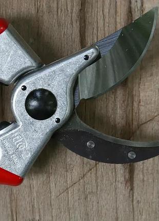 Садовый секатор felco 2 5