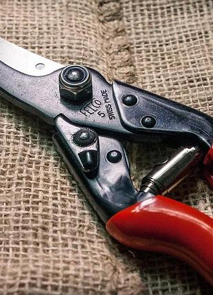Садовый секатор felco 5 4