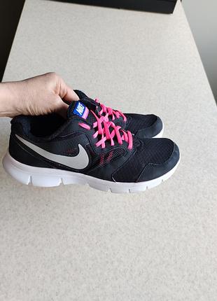 Кросівки nike