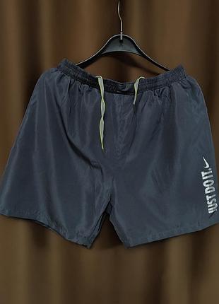 Шорты мужские спортивные nike.размер 4xl.цвет темно серый.производитель китайской.ткань плащевка.