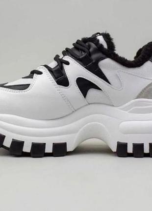 Кроссовки женские, зимние, теплые. 39-40р. 390 грн.