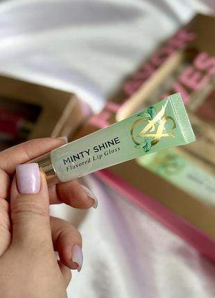 Блиск для губ minty shine flavored lip gloss victoria’s secret