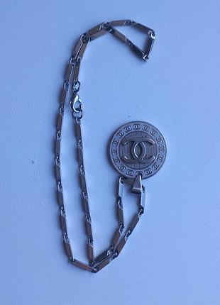 Подвеска с цепочкой chanel. 3
