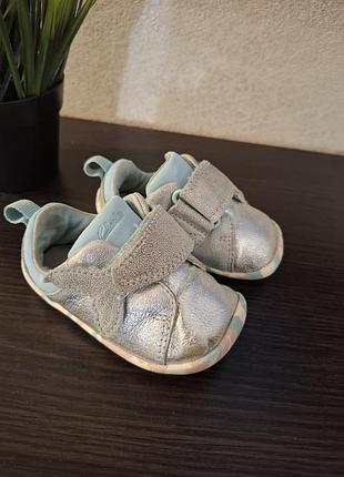 Тапули clarks для малышей 18 р потолка 11см