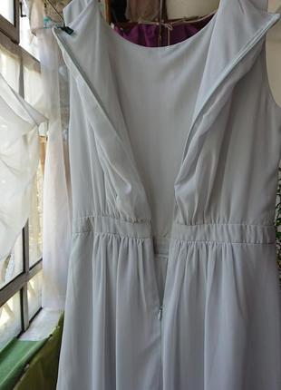 Жемчужно-серое платье с бисером на поясе компании benetton3 фото