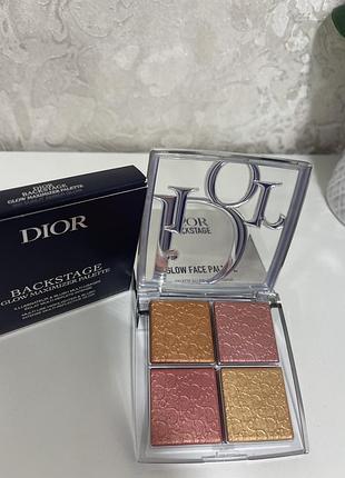 Хайлайтер-румʼяна dior backstage glow maximizer pallete