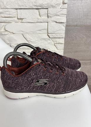 Жіночі оригінальні легкі кросівки skechers knit 36р