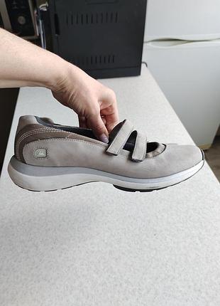 Туфлі, мокасіни clarks