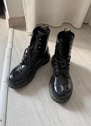 Черевики dr.martens