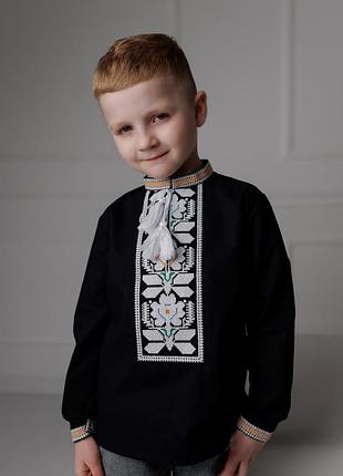 Детская вышиванка для мальчика