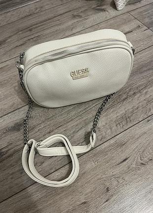 Нова біла сумочка guess