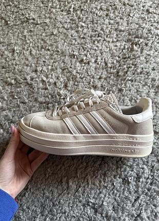 Adidas gazelle  стан нових