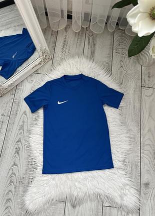 Футболка nike