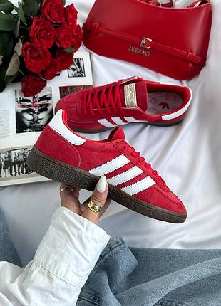 Жіночі кросівки spezial red