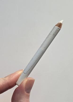 Білий олівець каял для очей essence kajal pencil 04 white половинка