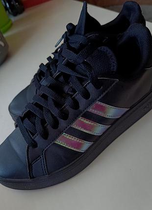 Кеди adidas