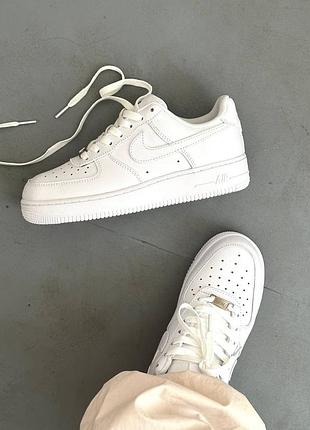 Nike air force 1 classic white low premium