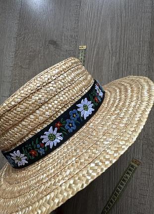 Соломʼяний капелюх канотьє