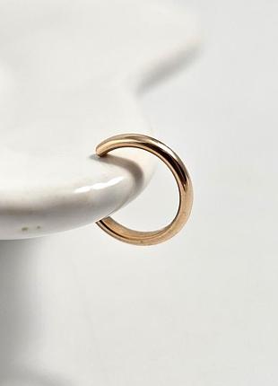 Серьга золотая кафа без камней гладкая одна