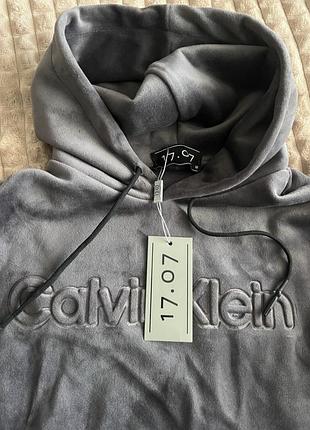 Новый суперовый спортивный костюм отличного качества calvin klein