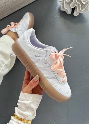 Женские кроссовки samba platform full white