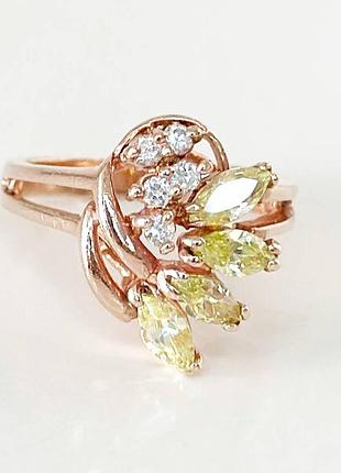 Серебряное кольцо со вставкой фианит