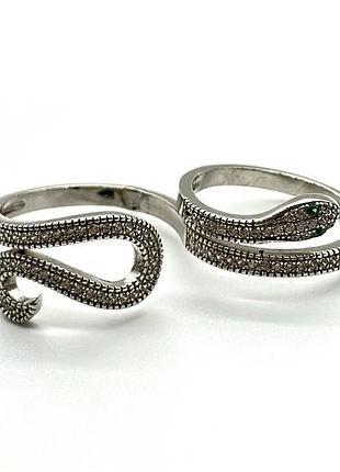 Серебряное кольцо с фианитами, размер 16,0, вес: 5.0 г