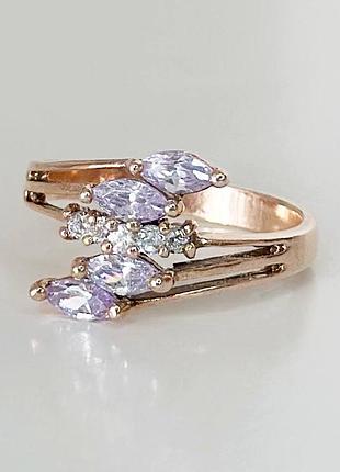 Серебряное кольцо со вставкой фианит