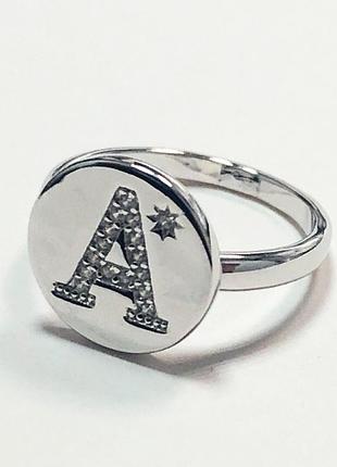 Серебряное кольцо с фианитами, размер 16,0, вес: 3.2 г