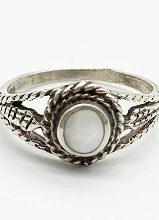 Серебряное кольцо