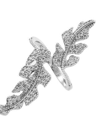 Серебряное кольцо с белыми фианитами к2ф/1251, размер 16,0, вес: 5.5 г