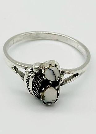 Серебряное кольцо, размер без розміру, вес: 2.2 г