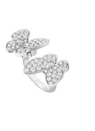 Серебряное кольцо с фианитами, размер 16,5, вес: 3.6 г