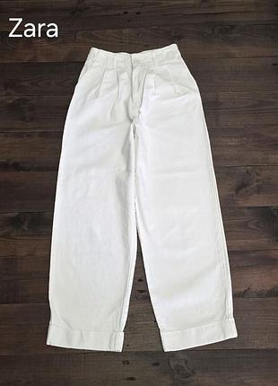 Женские белые джинсы zara
