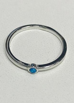 Серебряное кольцо с опалом, размер 15,0, вес: 1.1 г