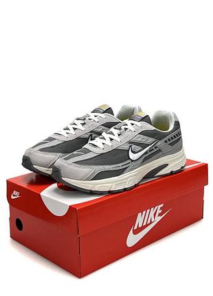 Nike initiator grey beige 9