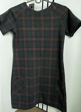 Сукня жіноча