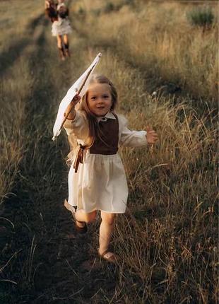 Сукня на дівчинку плаття платтячко з корсетом пишне святкове кежуал