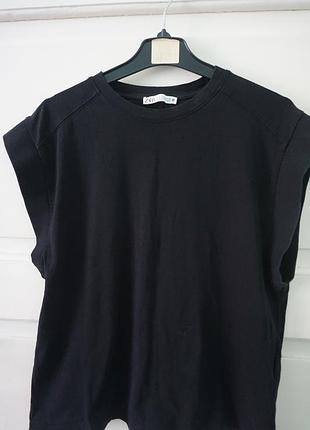 Футболка женская, черная, коттоновая, хлопковая, zara. размер s