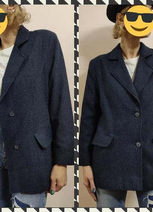 Жіночий синій піджак